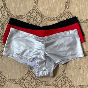 Low Rise hipster booty shorts 3 pk SZ Sm/Med